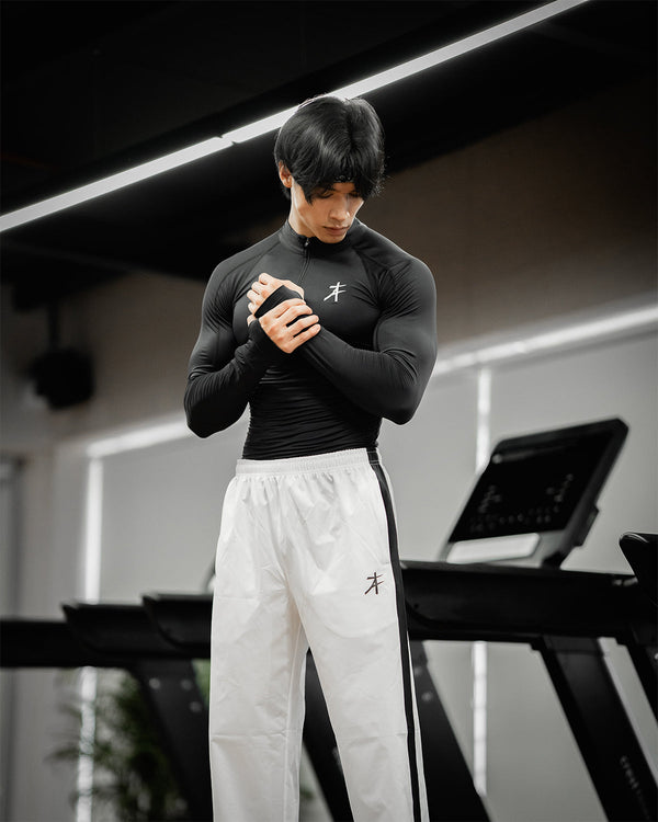 Hustle High Neck Pullover